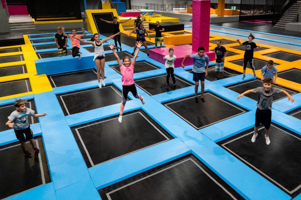 MAXXimaler Trampolin- und Kletterspaß!