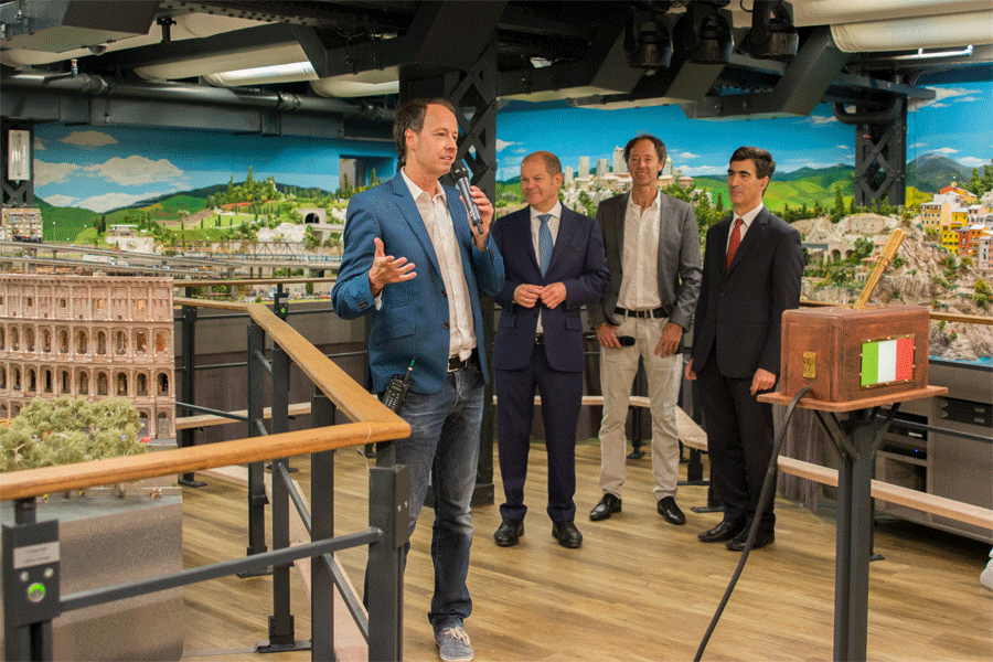 Das Miniatur-Meisterwerk: Italien im Miniatur Wunderland eröffnet.