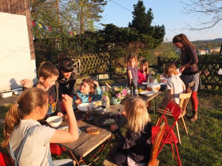 Abenteuer-Kindergeburstag in der Natur