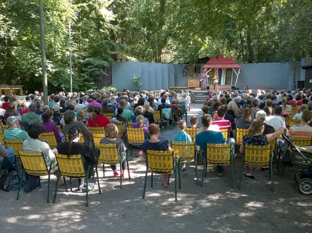 WALDBÜHNE OTTERNHAGEN | Theater im Freien