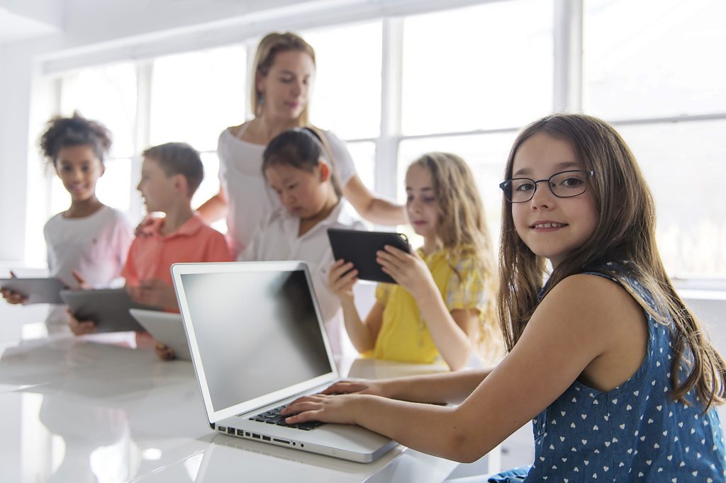 Was bedeutet mein Name? Ferienworkshop zum Digitalen Familiennamenwörterbuch Deutschlands